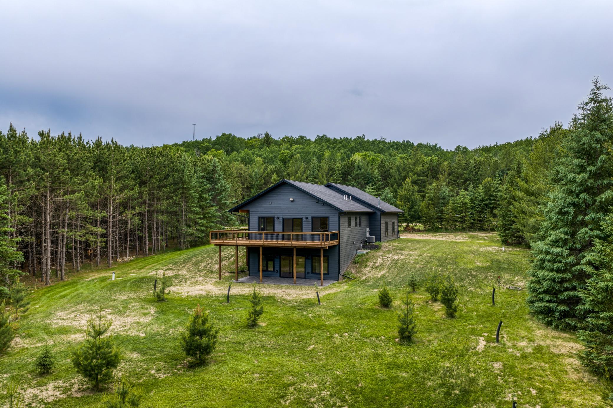 39332 Orchid Trail