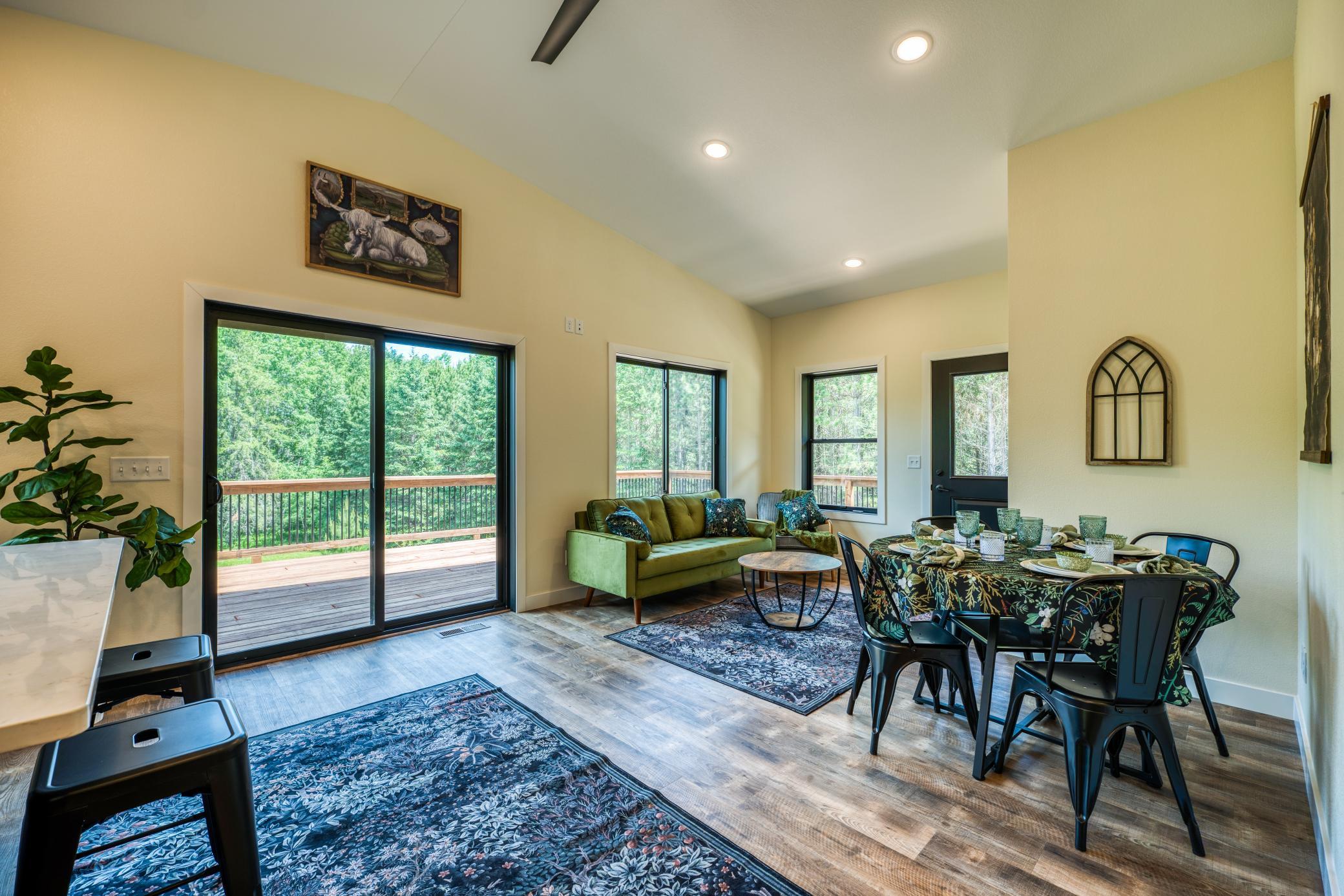 39332 Orchid Trail