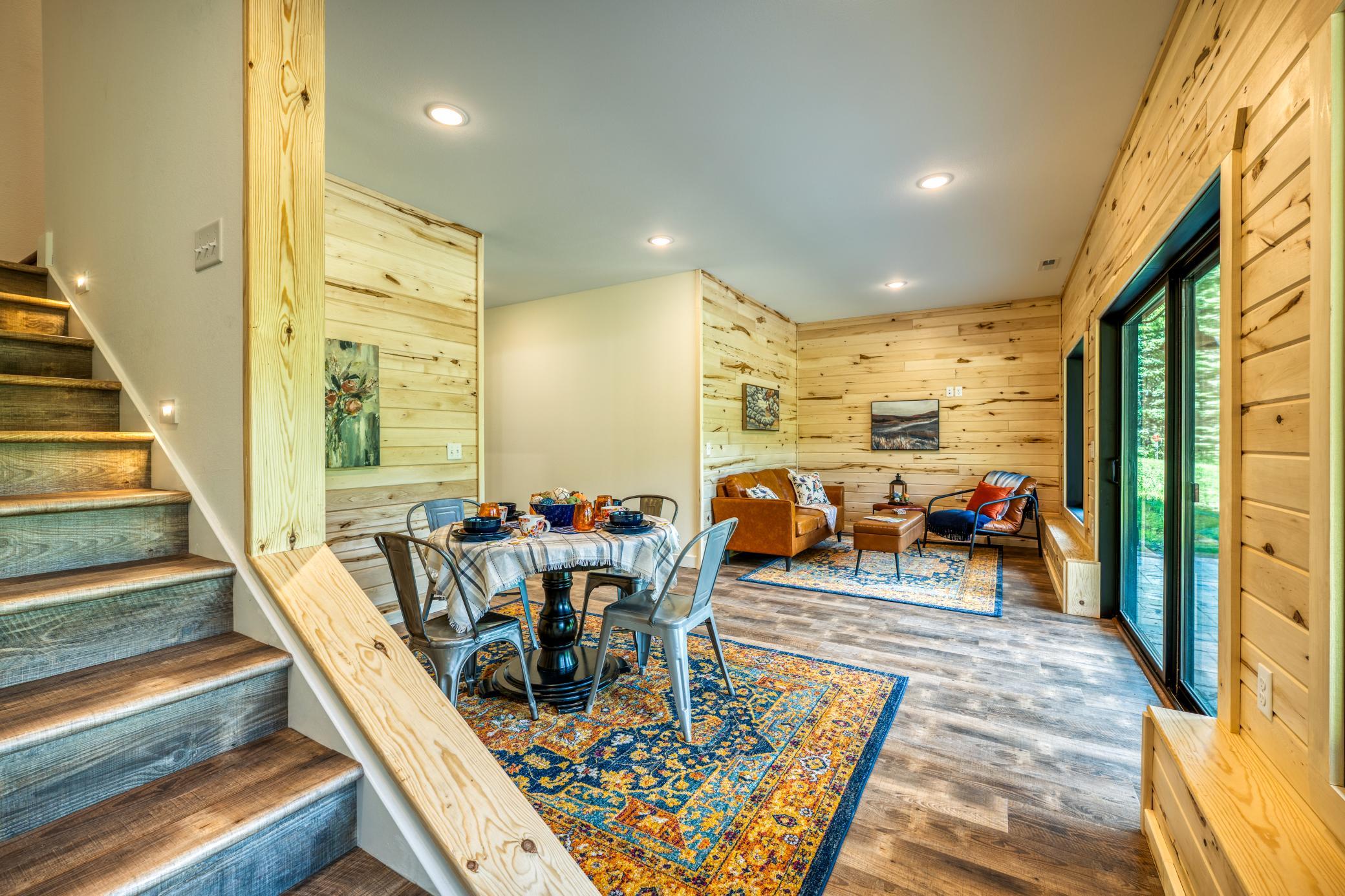 39332 Orchid Trail