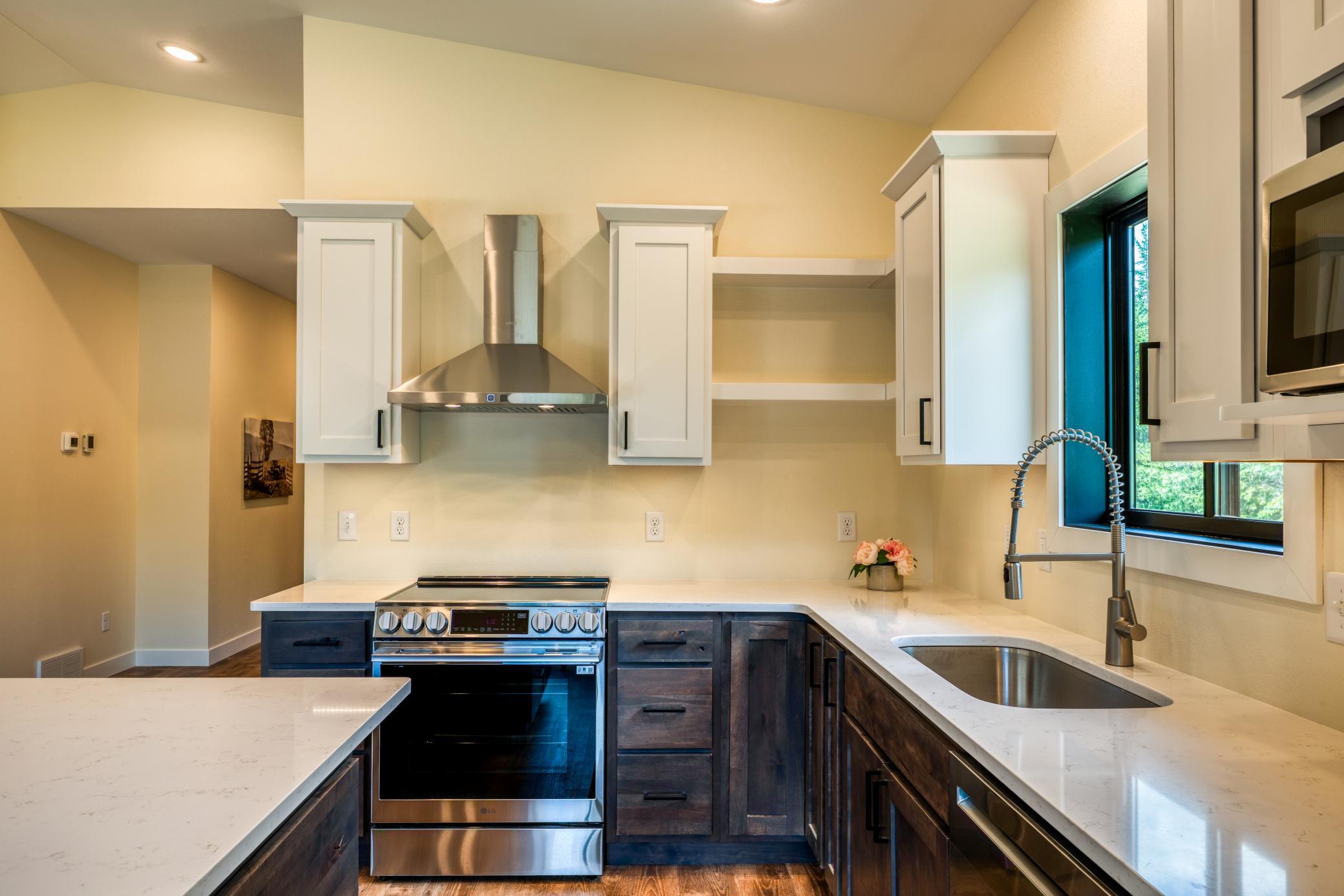 39332 Orchid Trail