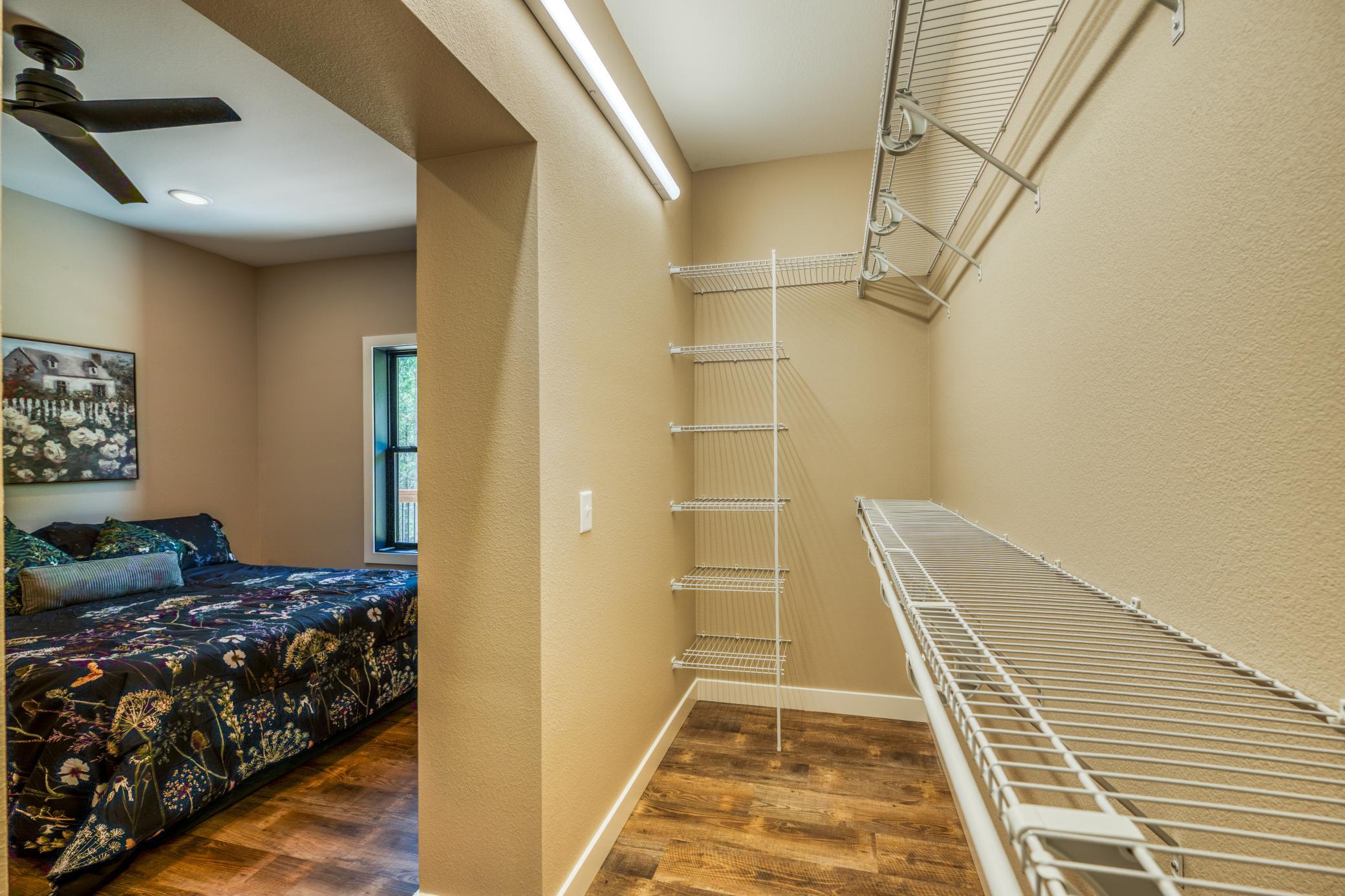 39332 Orchid Trail