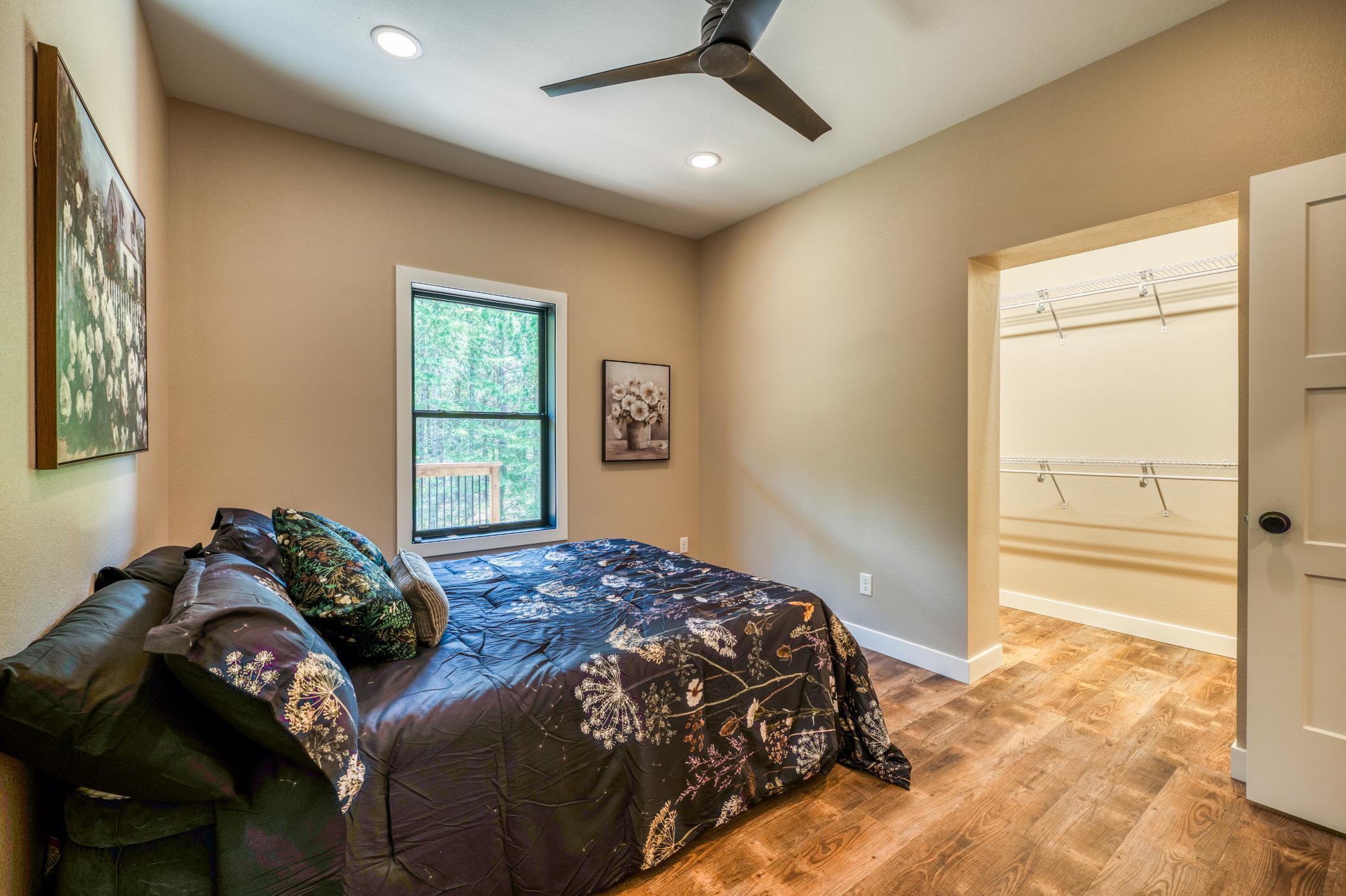39332 Orchid Trail