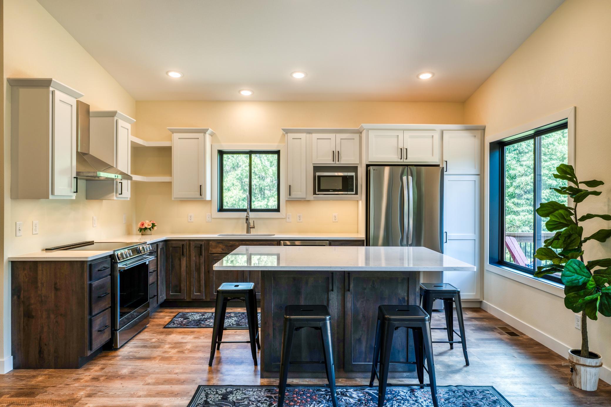 39332 Orchid Trail
