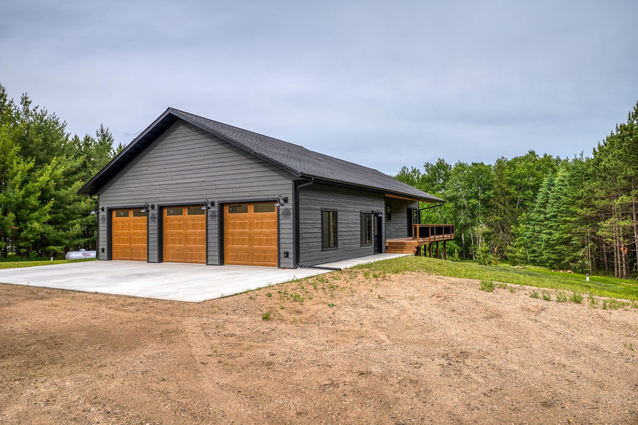 39332 Orchid Trail