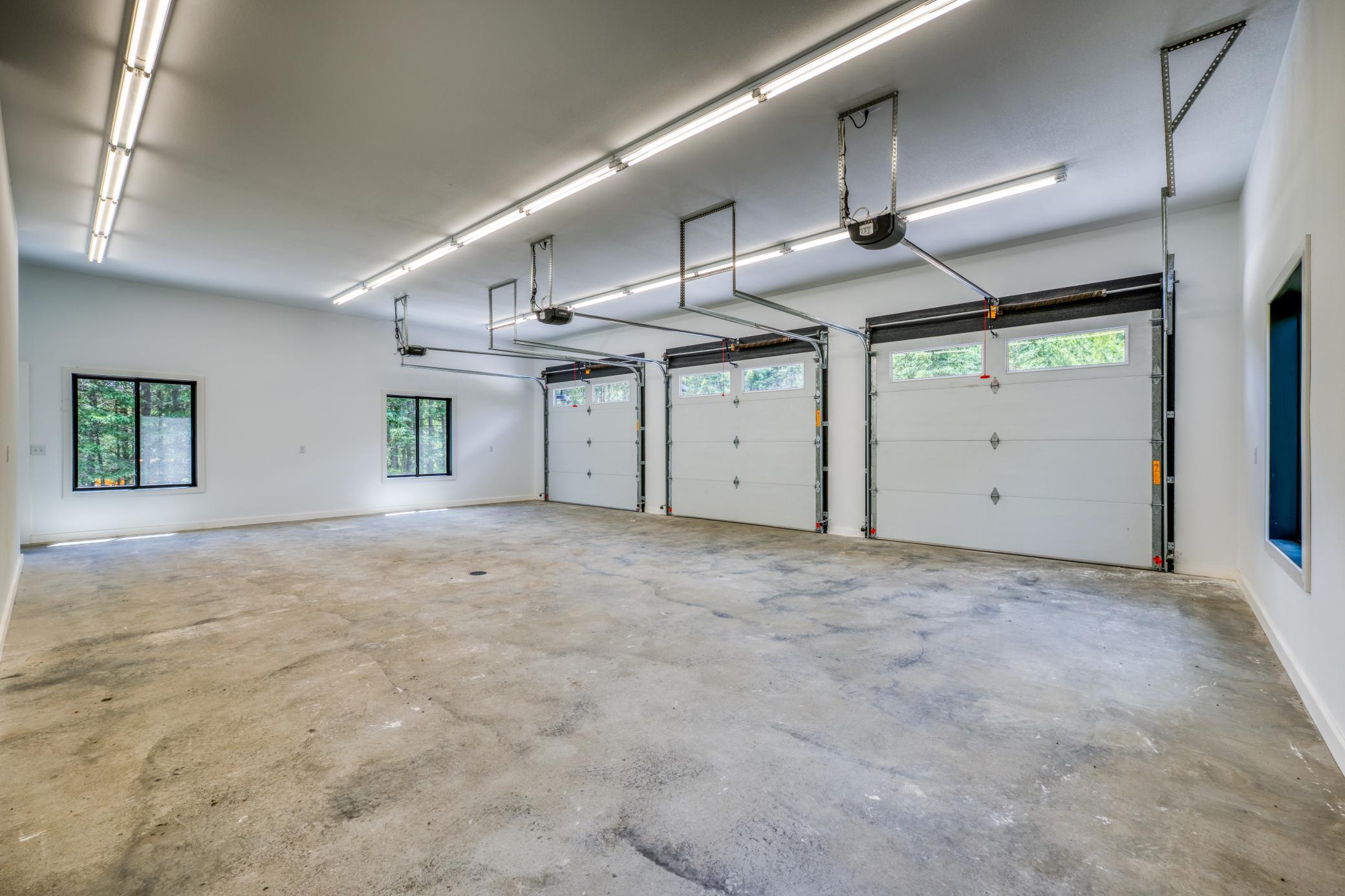 39332 Orchid Trail