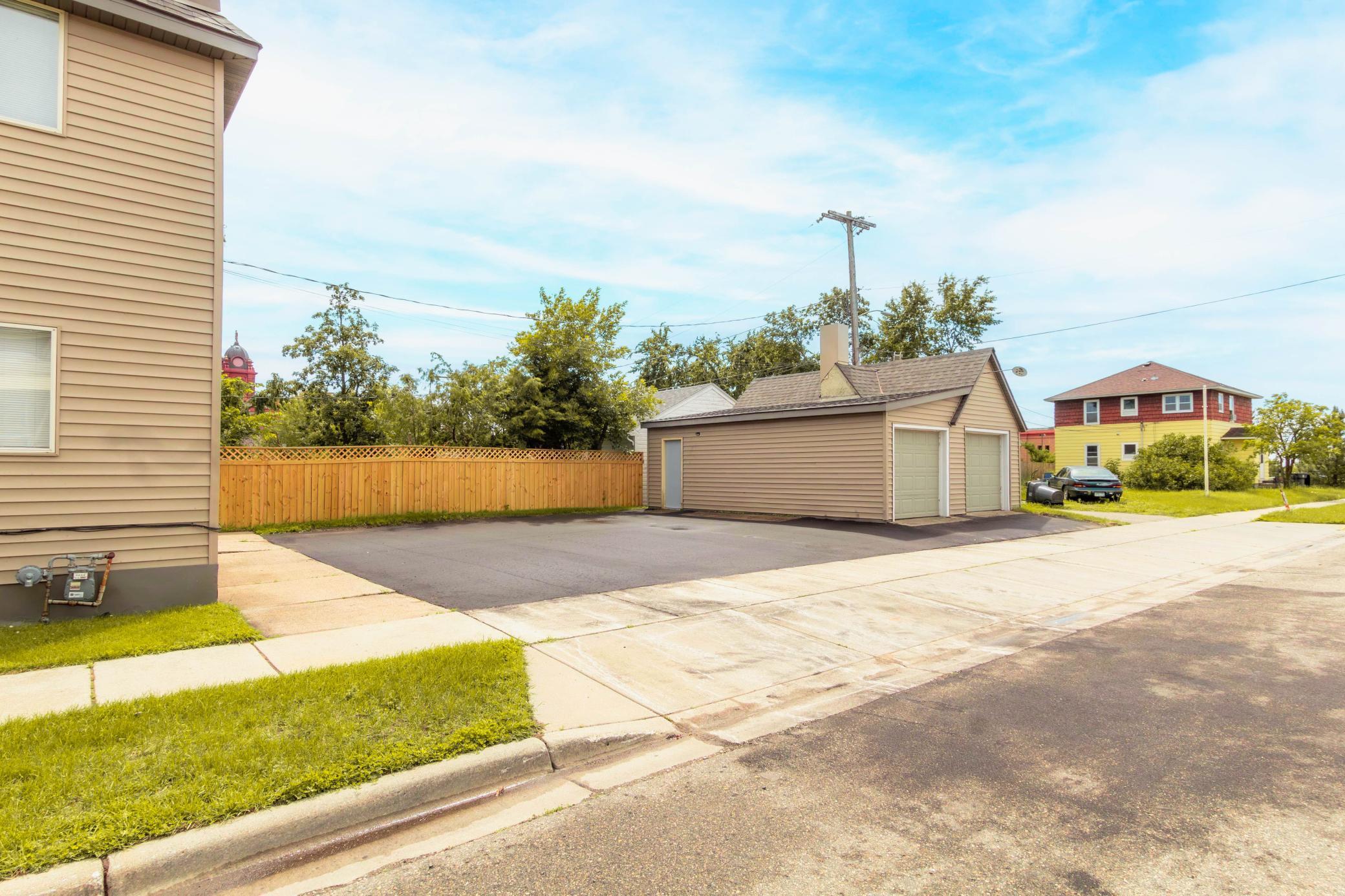 721 Beltrami Avenue NW