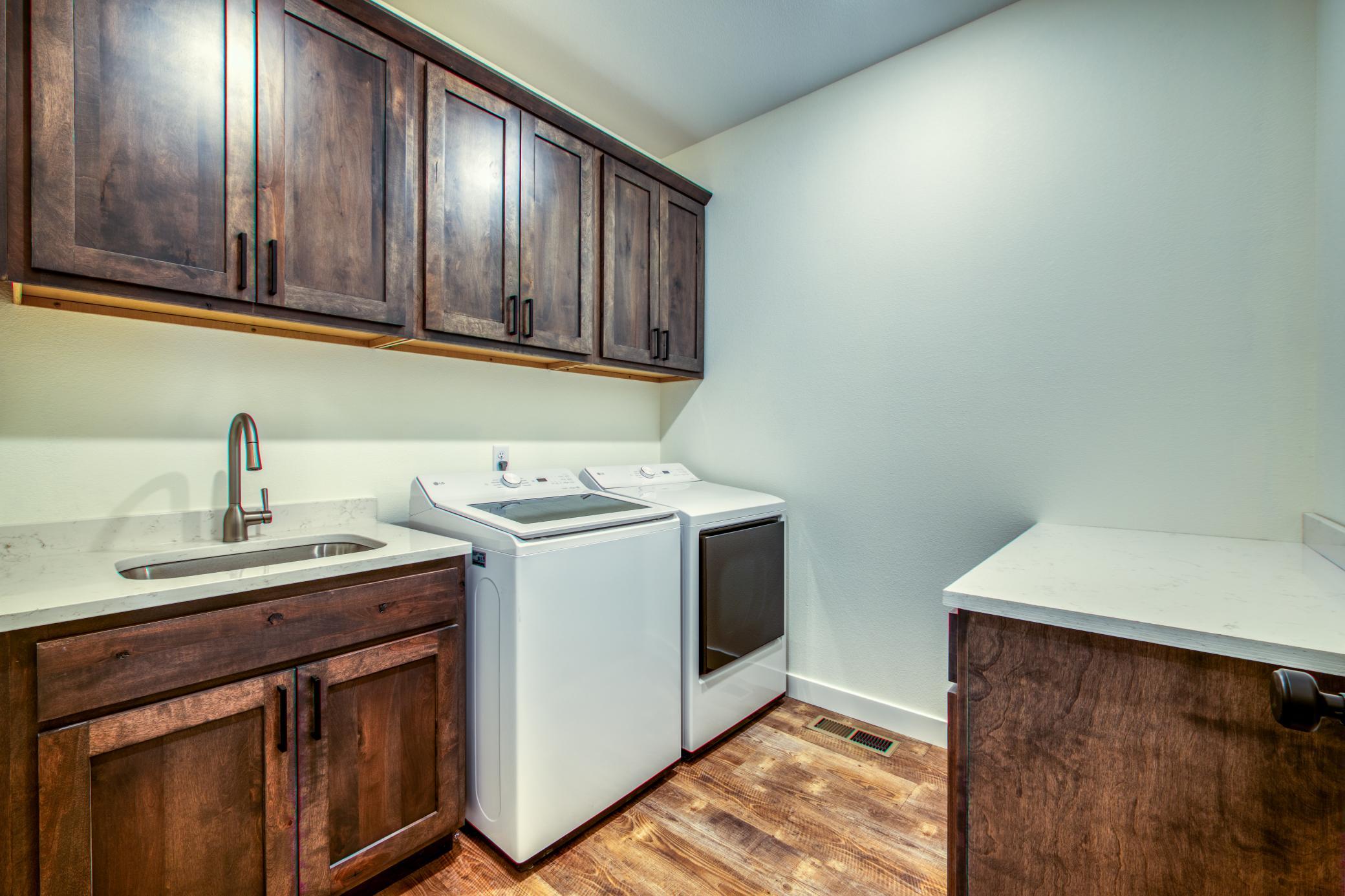39332 Orchid Trail