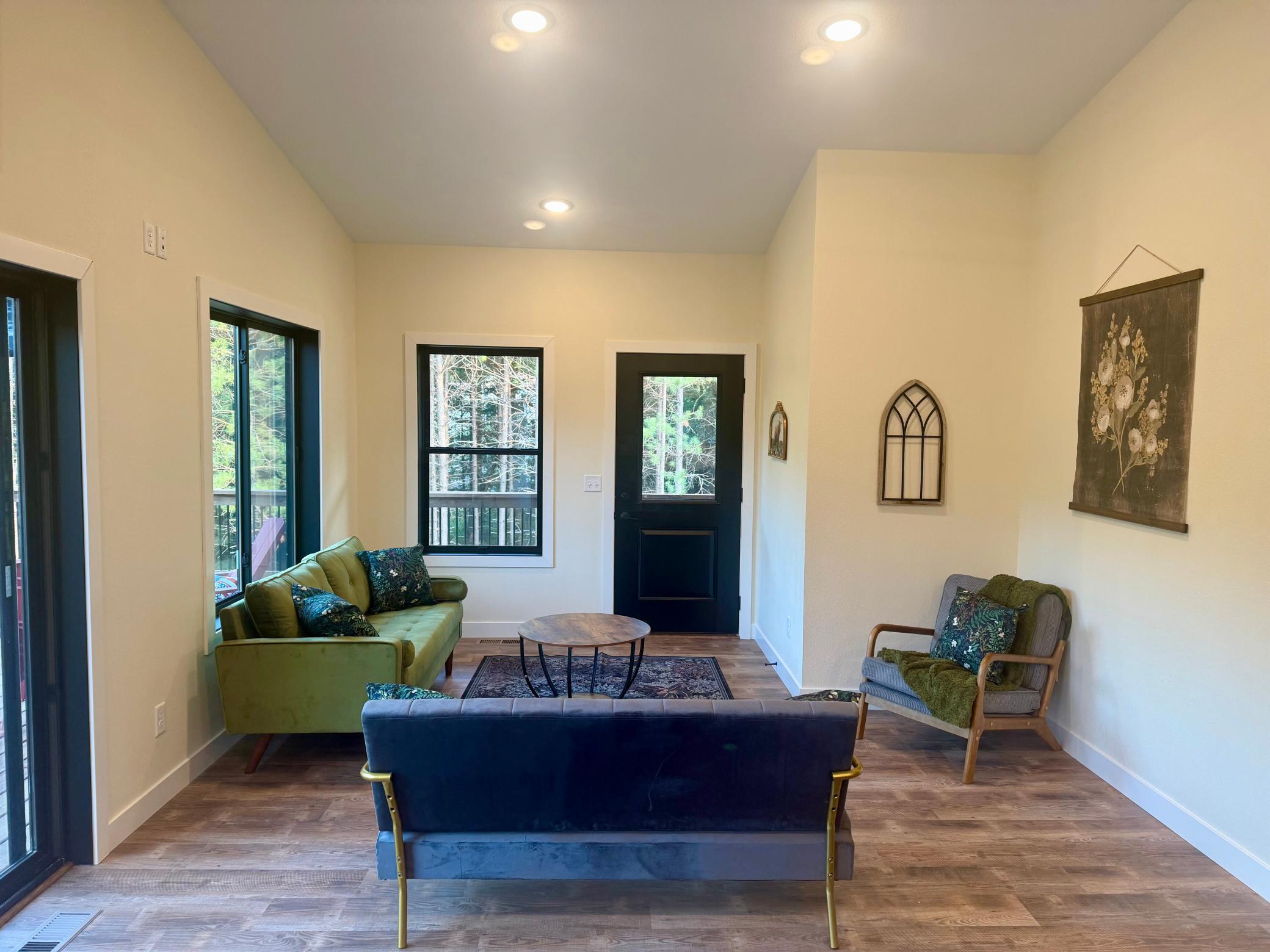 39332 Orchid Trail