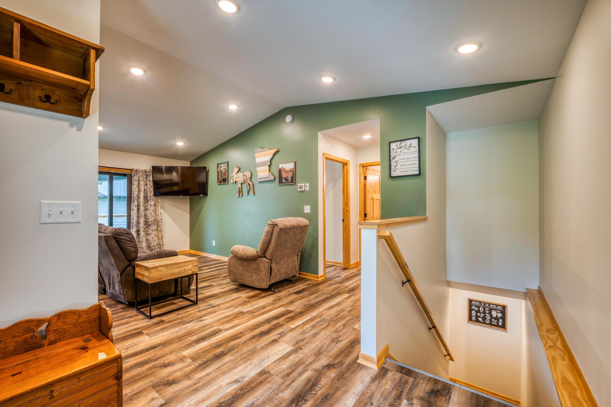 112 W Winnie Estate Way NE