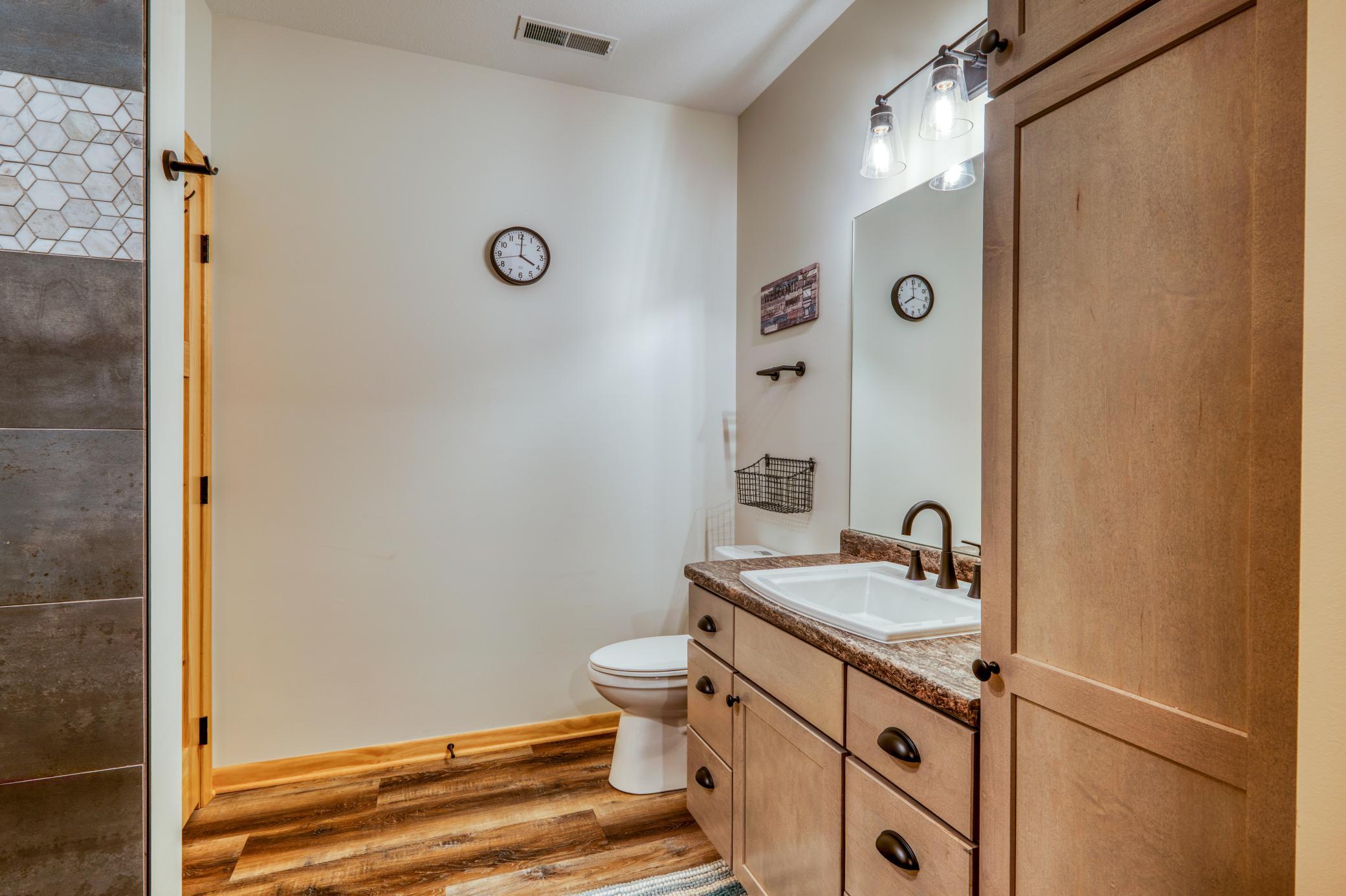 112 W Winnie Estate Way NE
