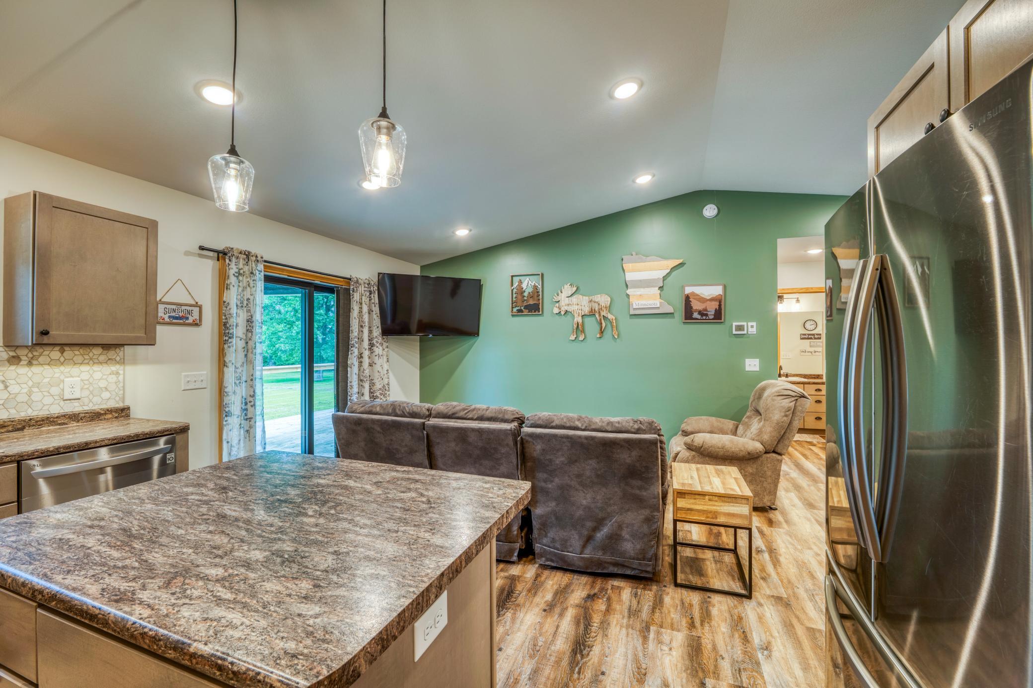 112 W Winnie Estate Way NE