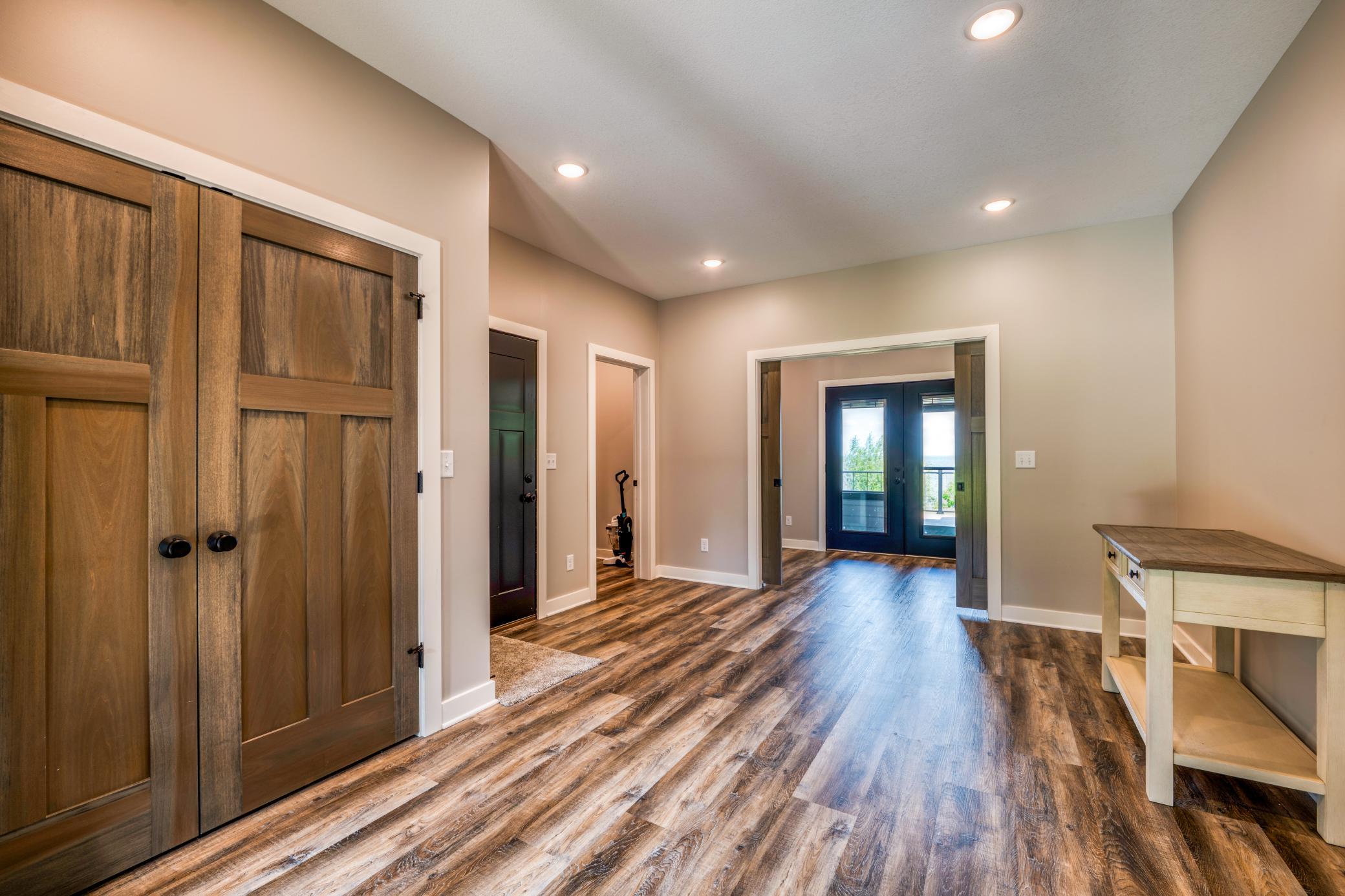 112 W Winnie Estate Way NE
