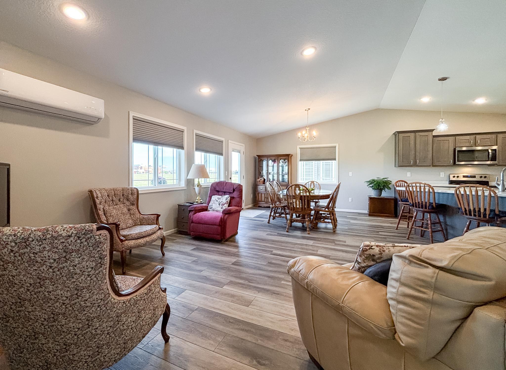 1615 30th Street NW Unit: 17