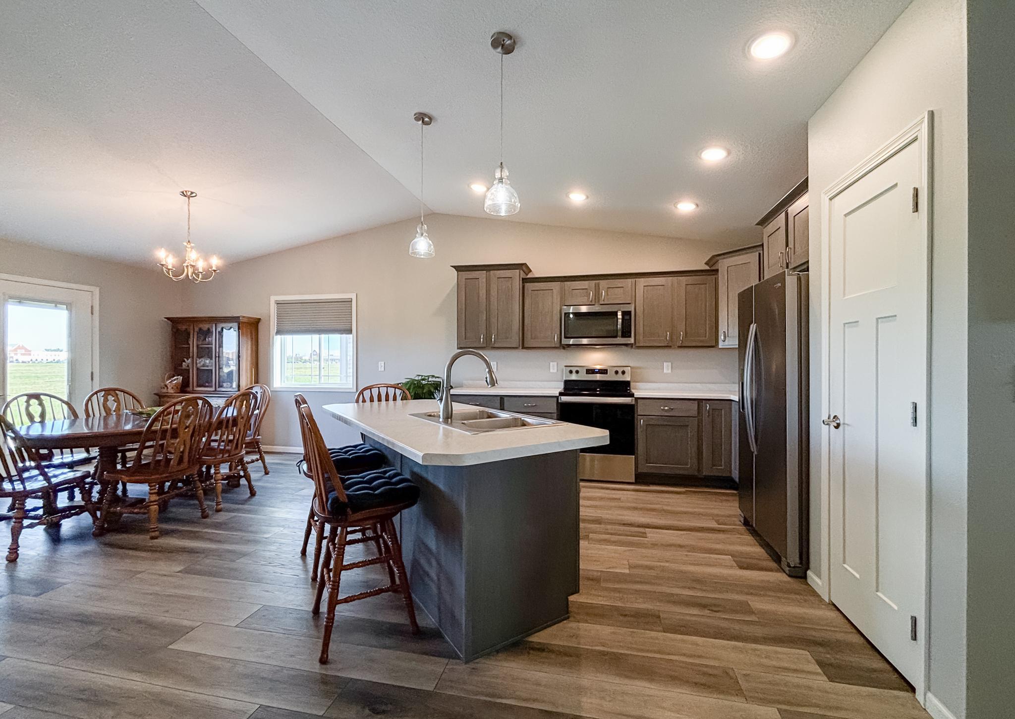 1615 30th Street NW Unit: 17