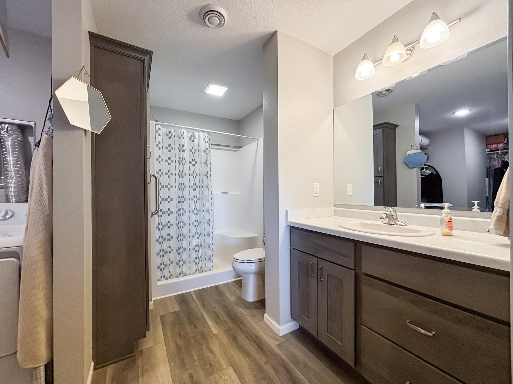 1615 30th Street NW Unit: 17