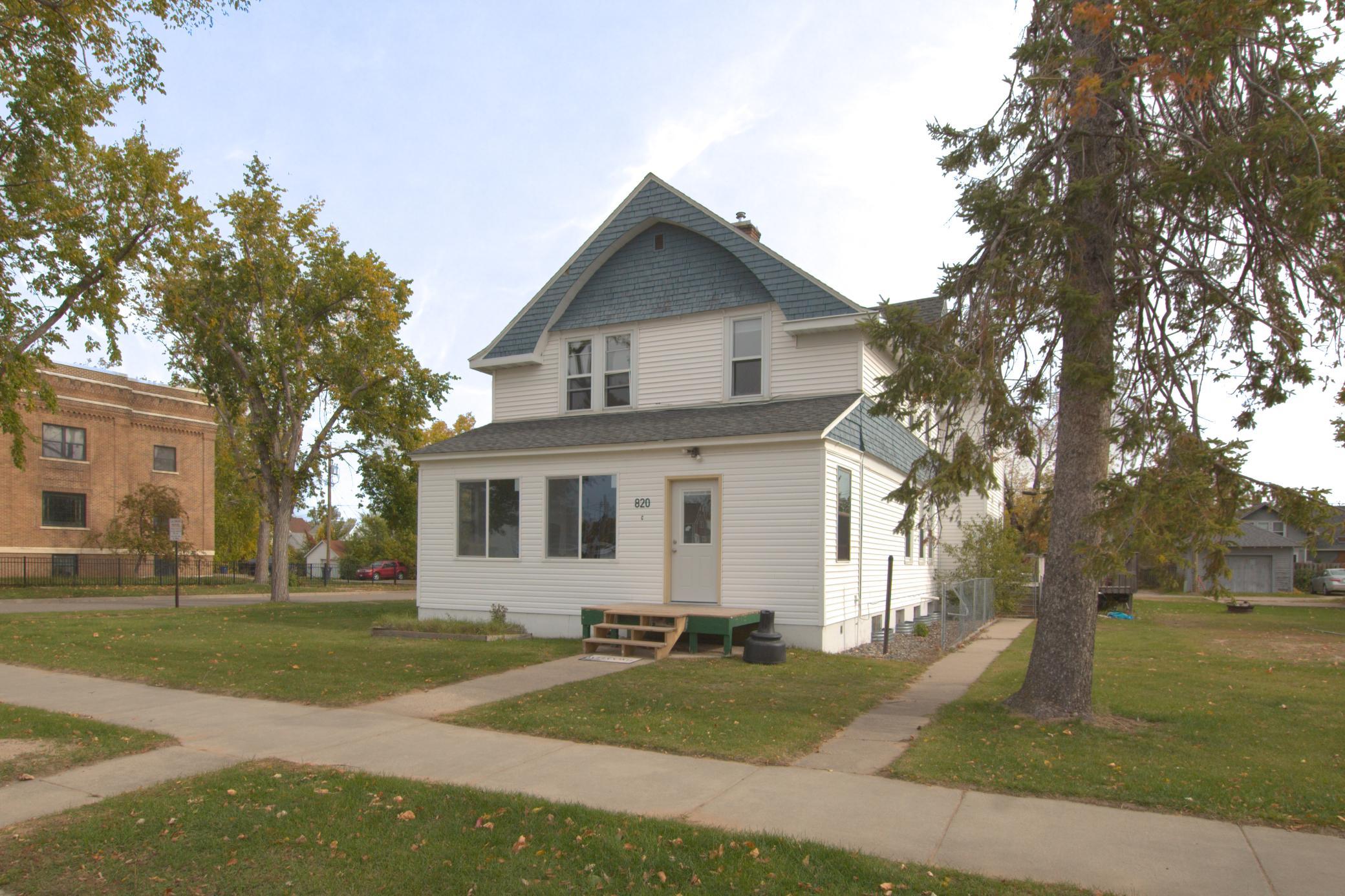 820 Beltrami Avenue NW