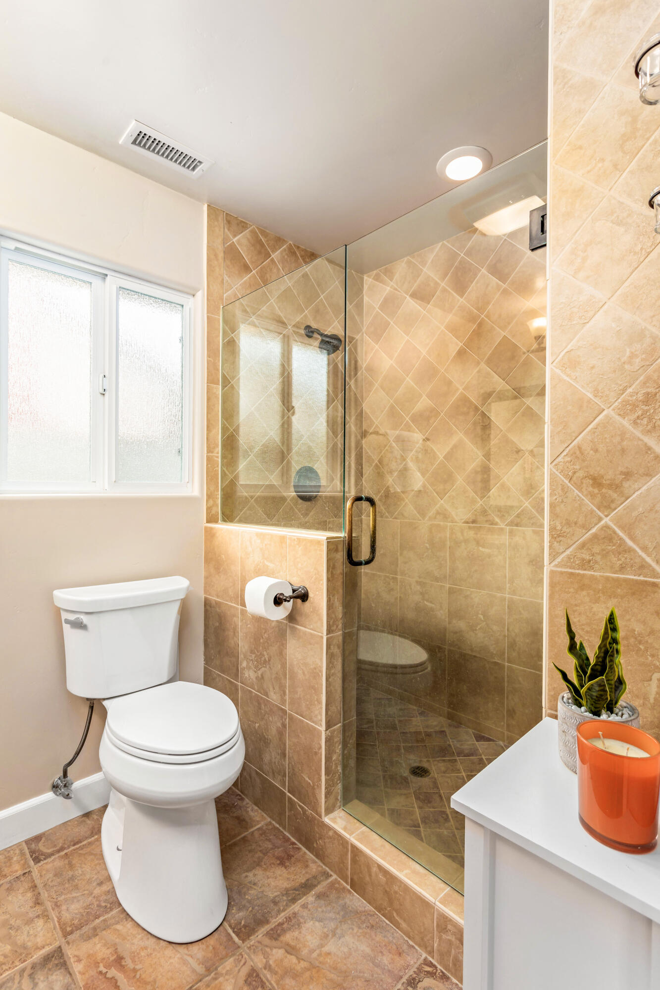 7075 Del Norte Drive