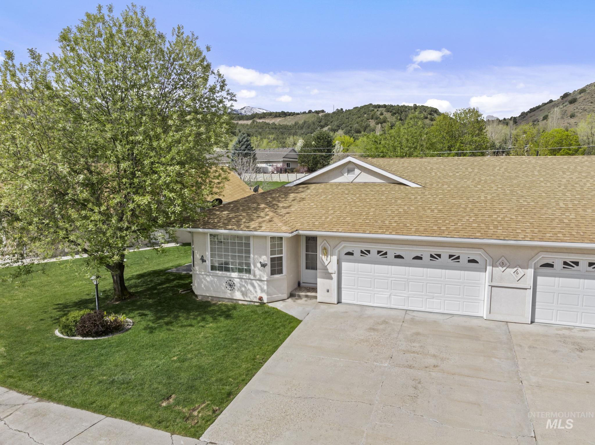 2850 Bannock Hwy Unit: 5