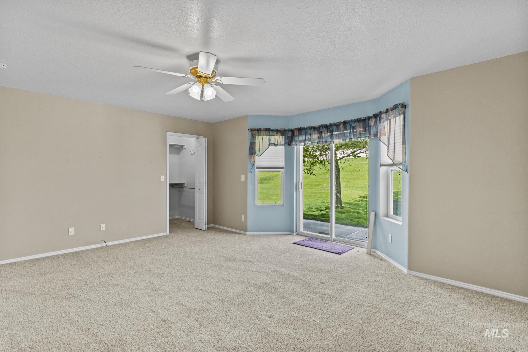 2850 Bannock Hwy Unit: 5