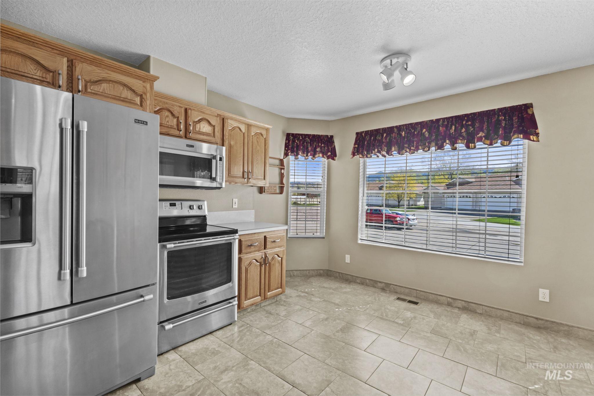 2850 Bannock Hwy Unit: 5