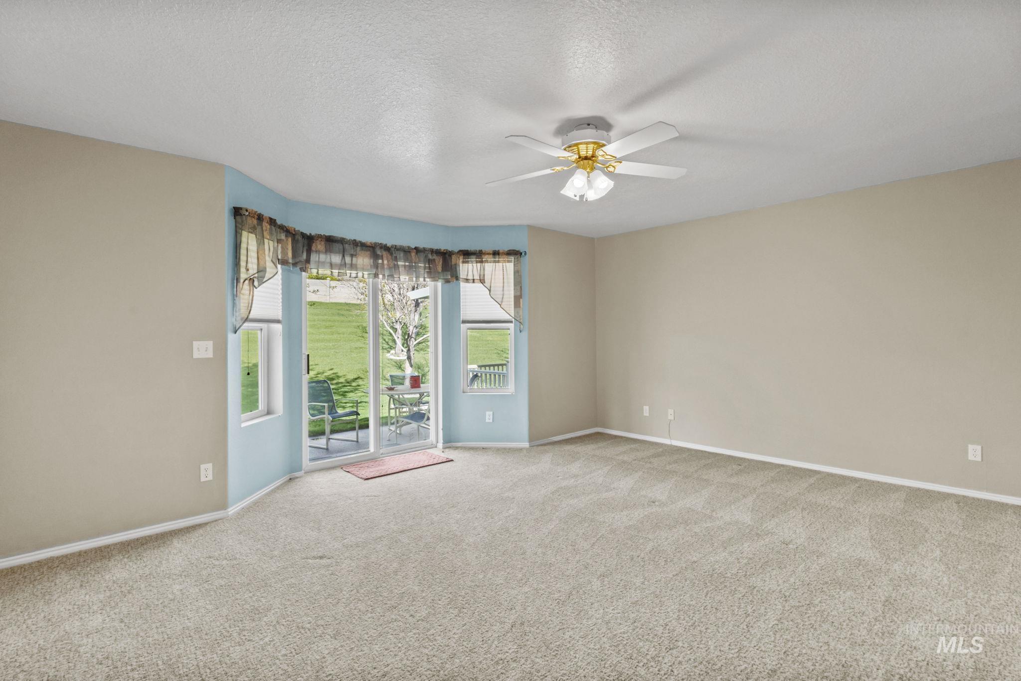 2850 Bannock Hwy Unit: 5