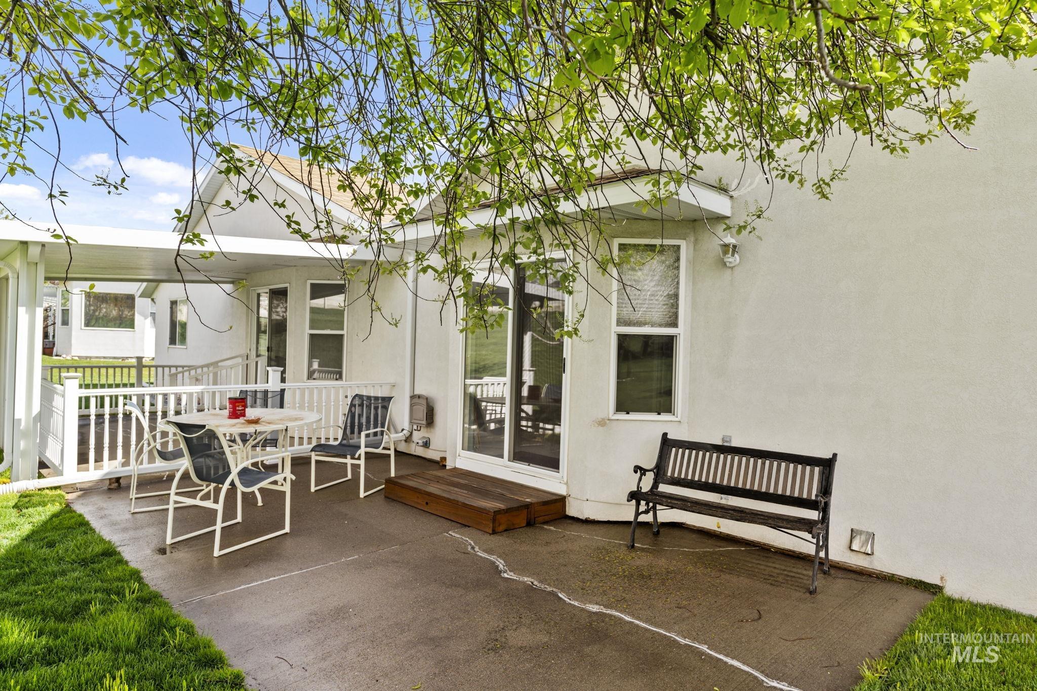 2850 Bannock Hwy Unit: 5