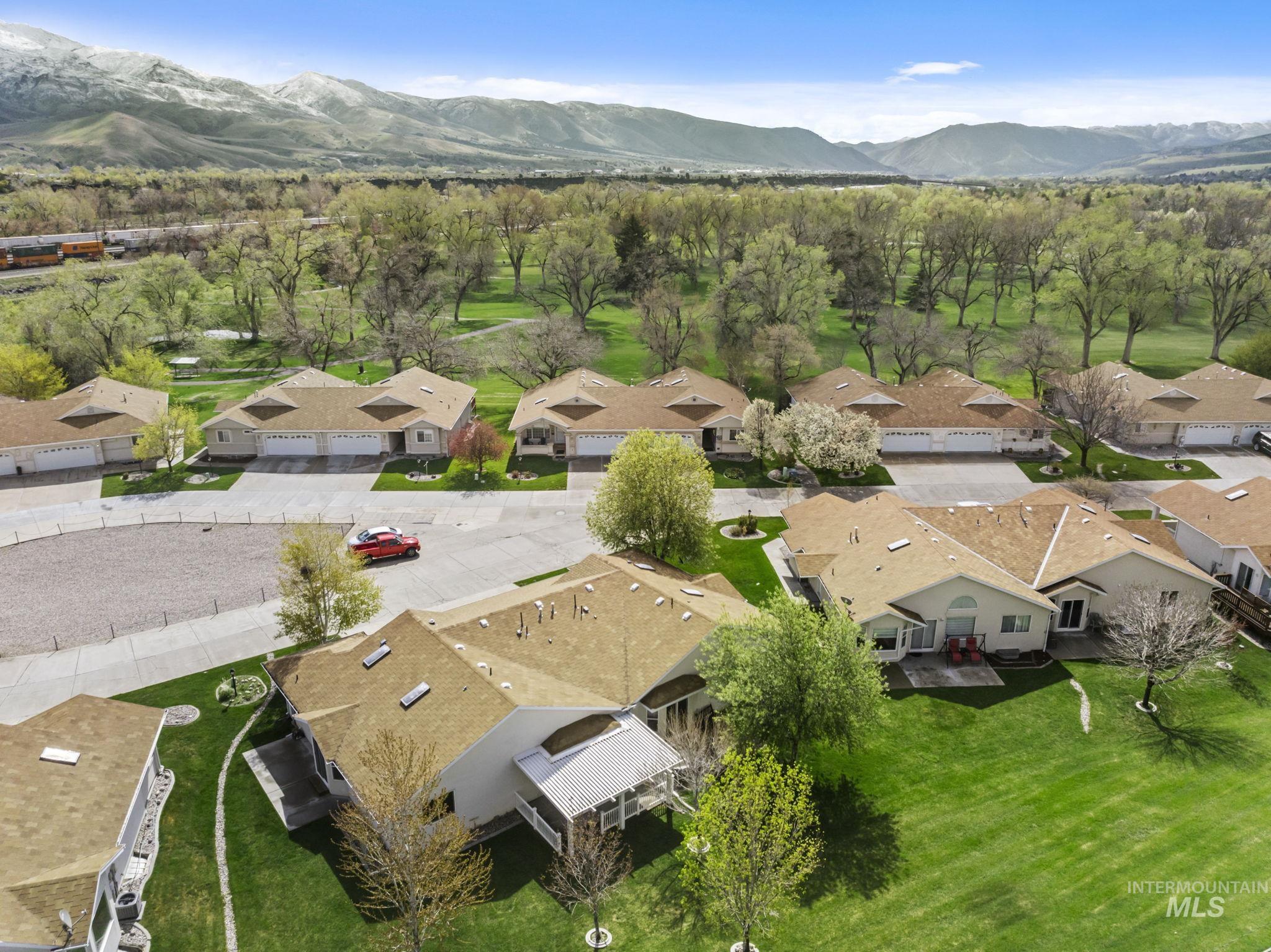 2850 Bannock Hwy Unit: 5