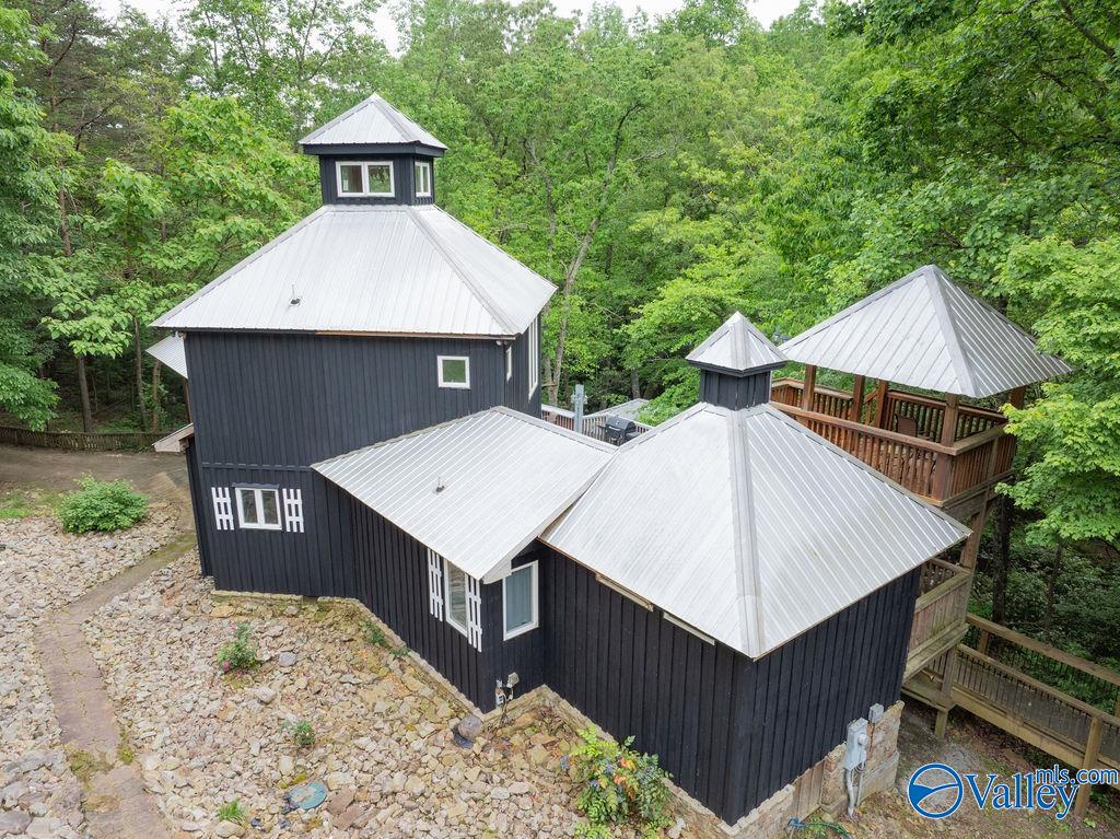 307 Bear Creek Road SE