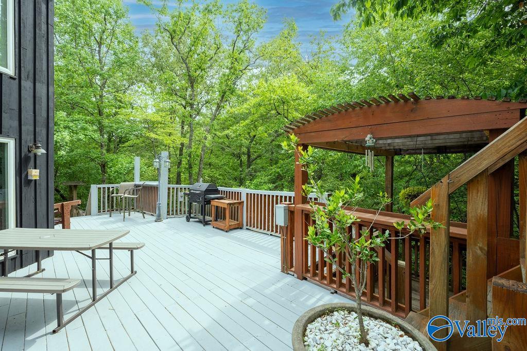 307 Bear Creek Road SE