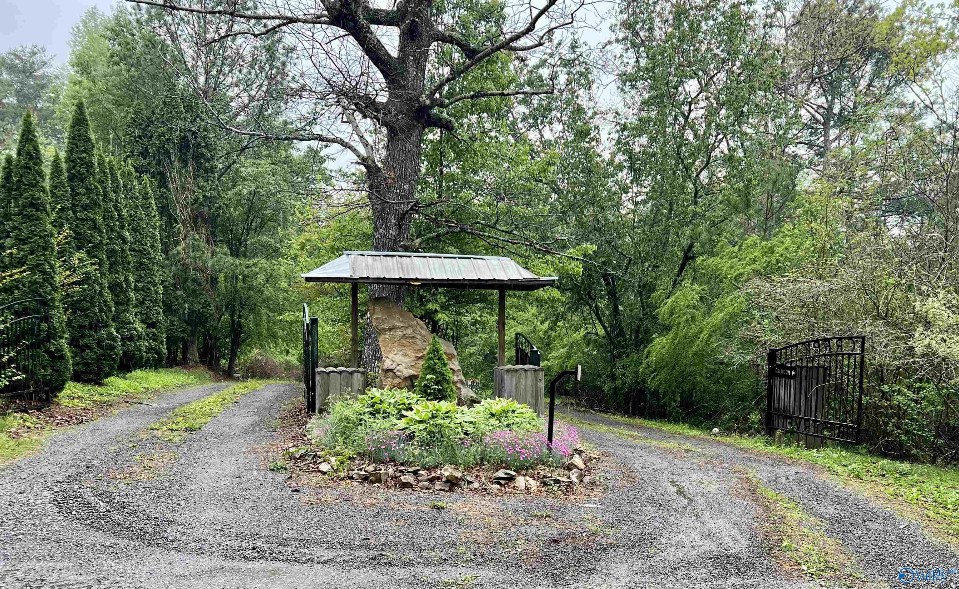 307 Bear Creek Road SE