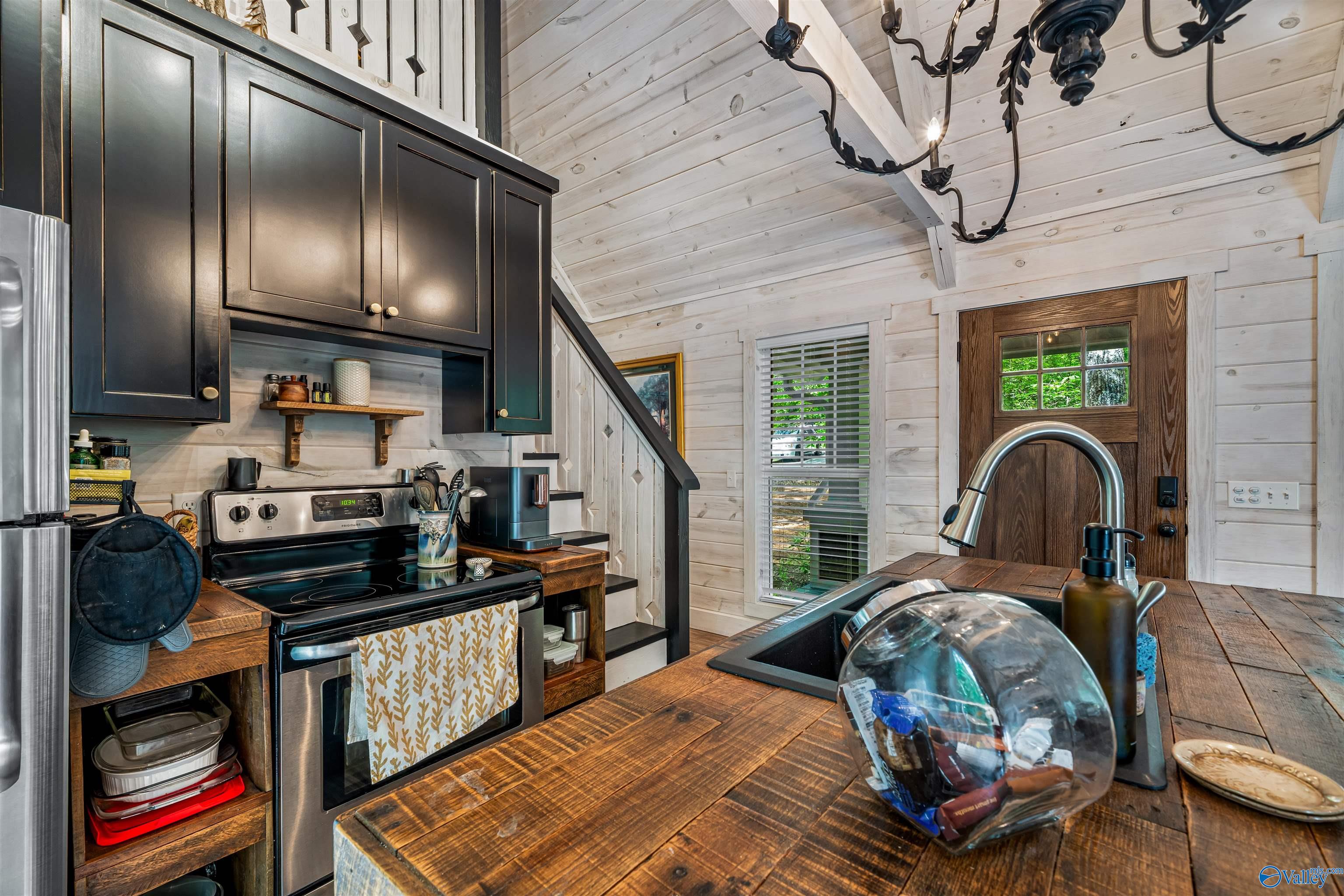17486 County Road 89