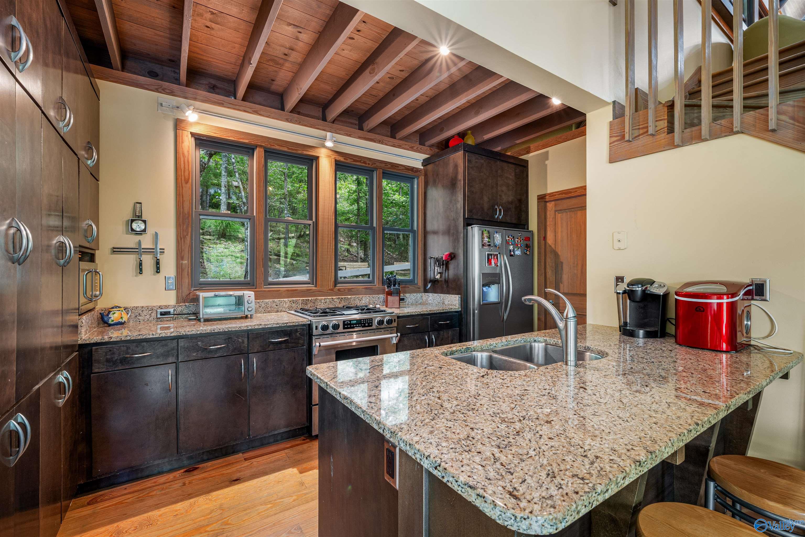 1245 County Road 633