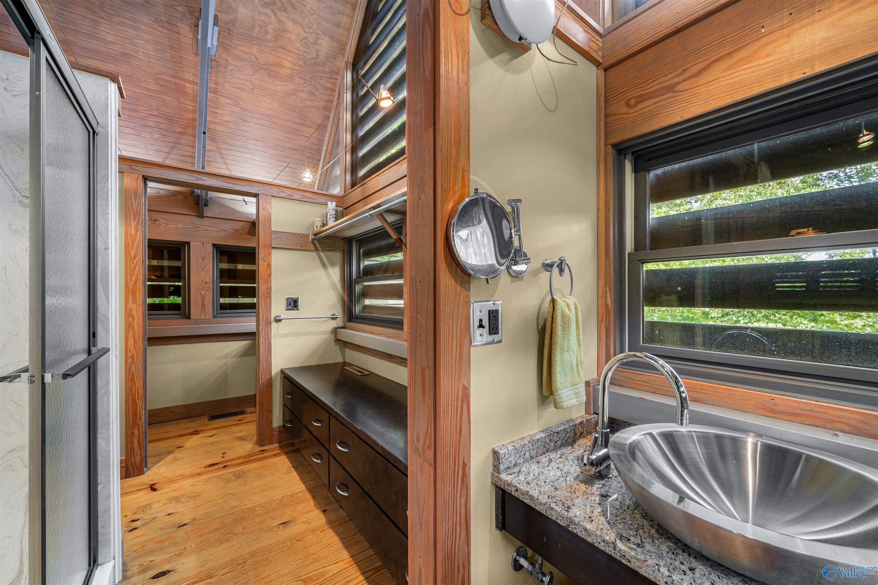 1245 County Road 633