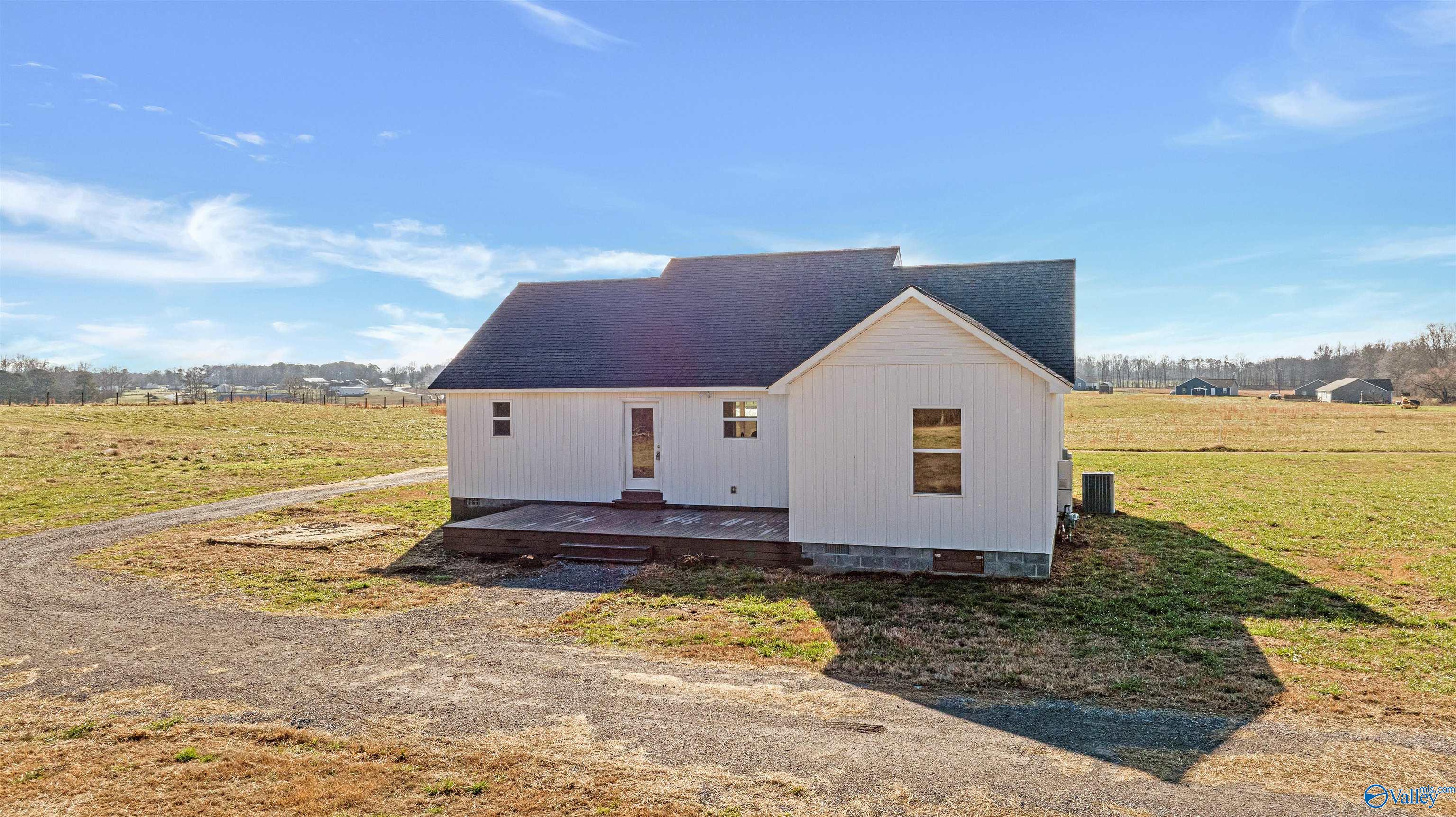 205 A Mills Road E