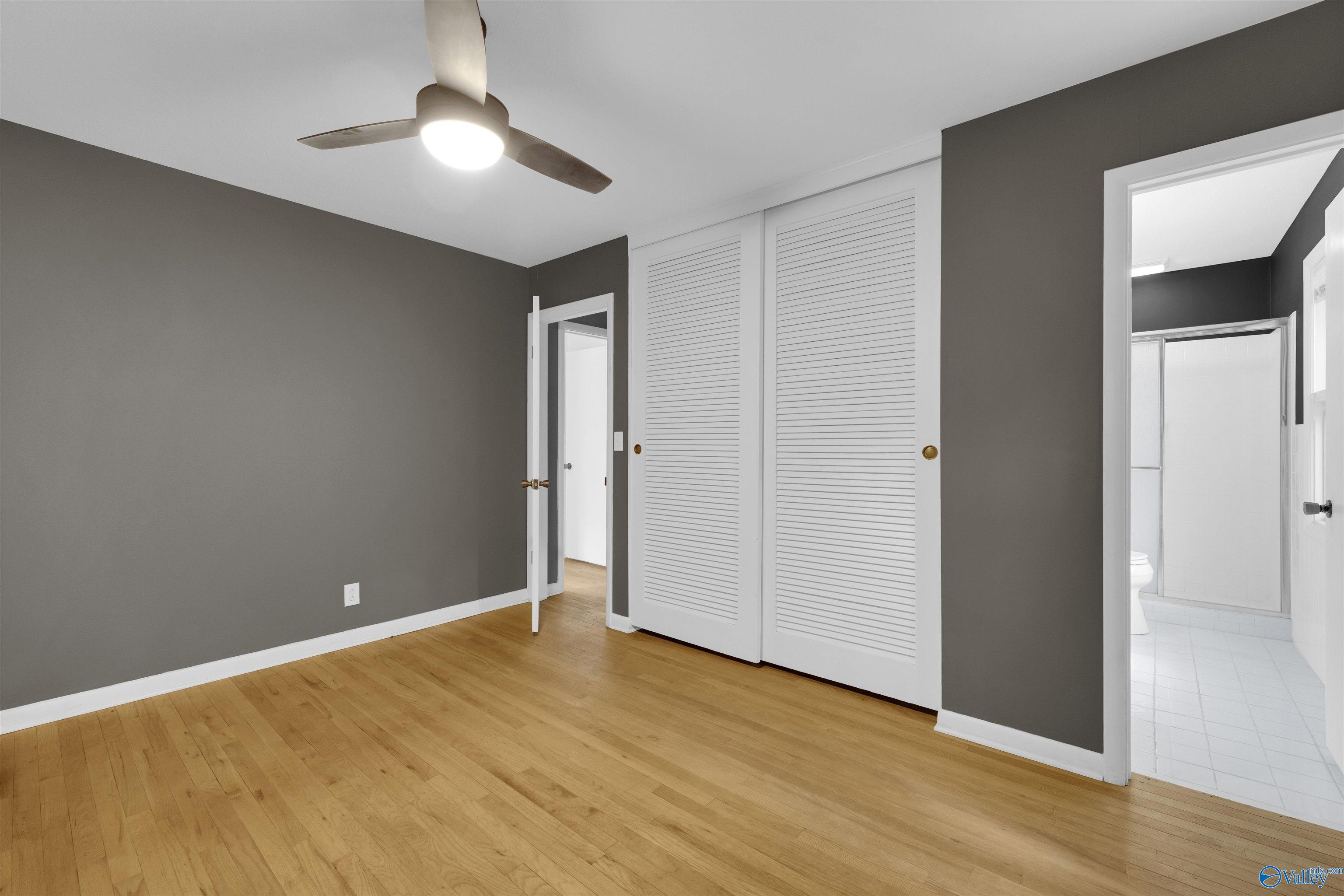 308 Hamilton Drive NE