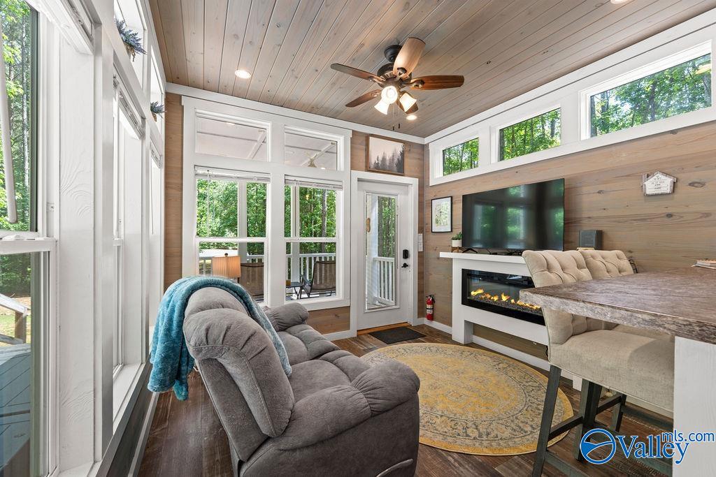 165 County Road 1035