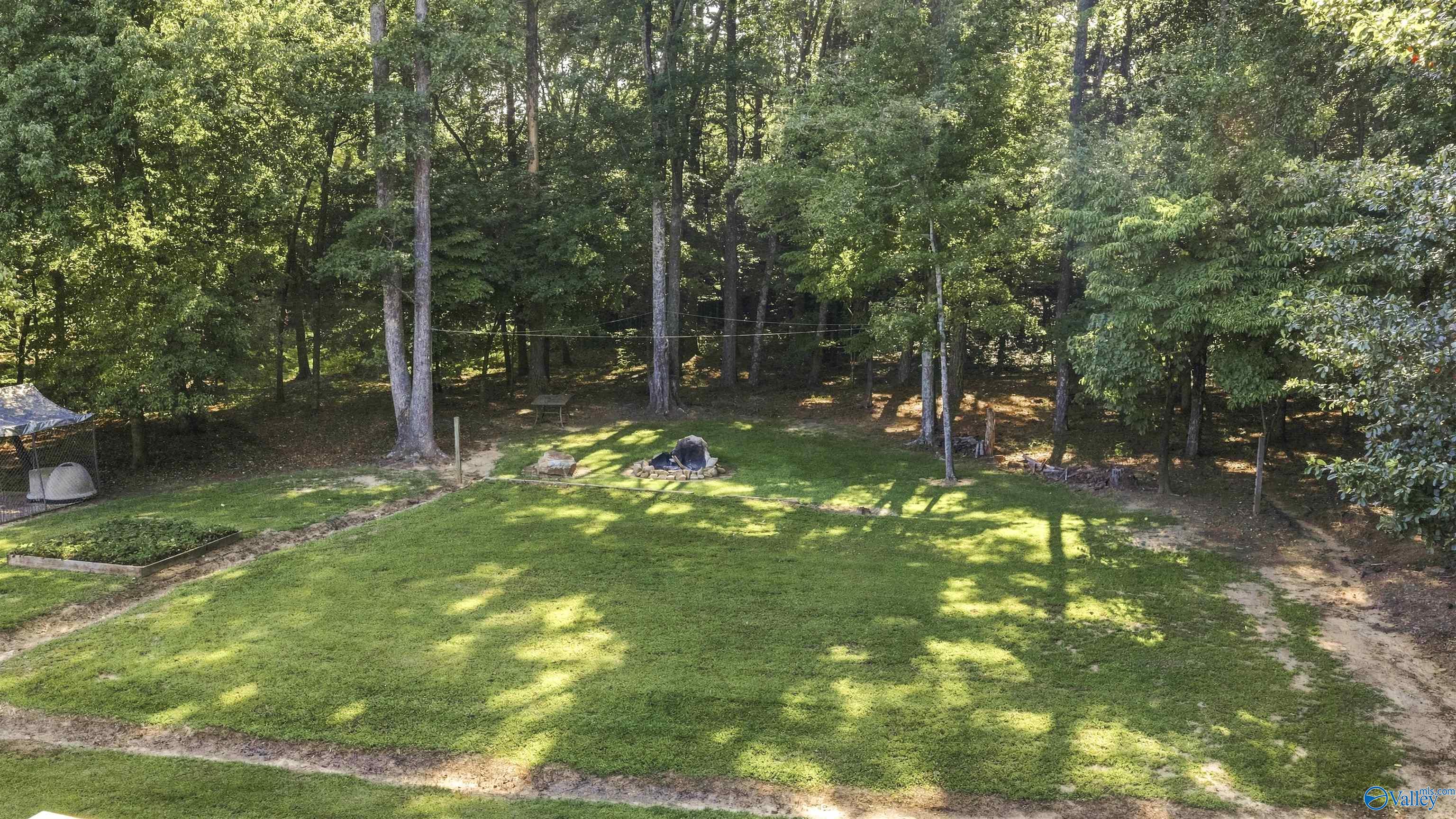 11 Autumn Run Road NE