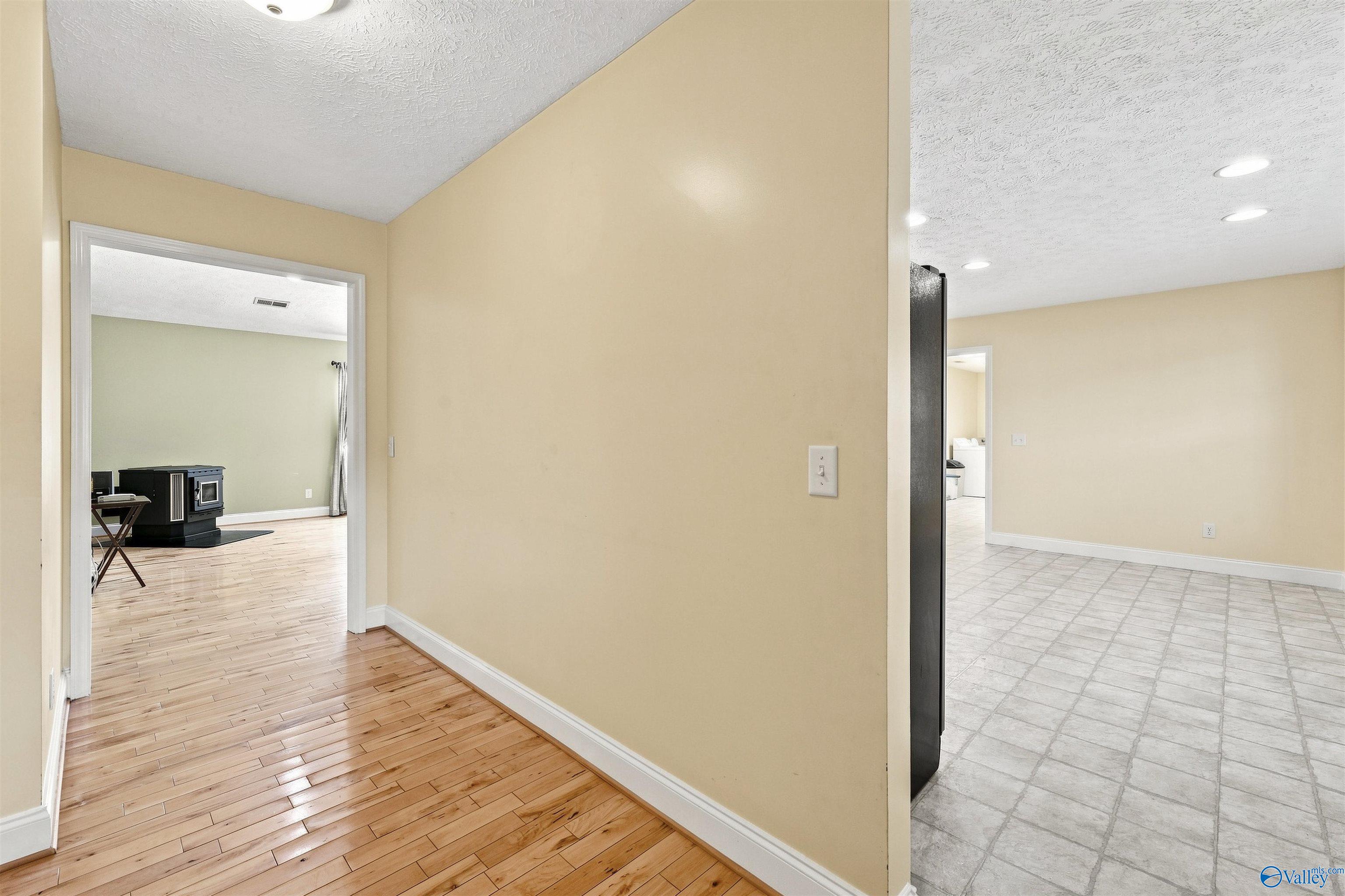 11 Autumn Run Road NE