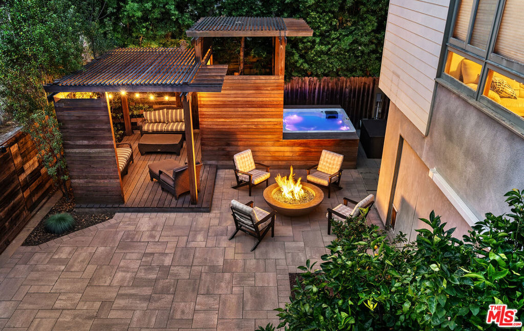9627 Farragut Drive