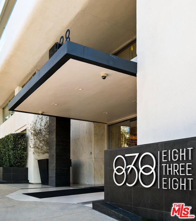 838 N Doheny Drive 1205