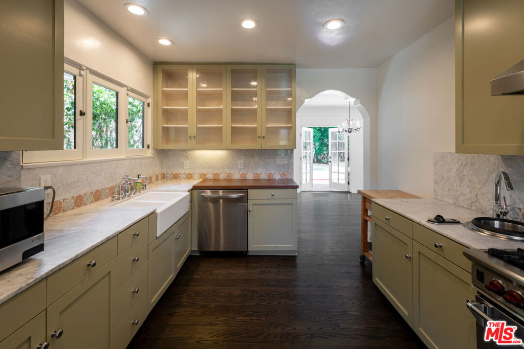 231 23rd Street