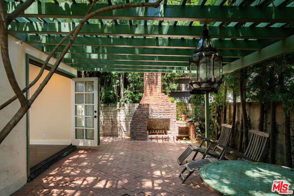 231 23rd Street