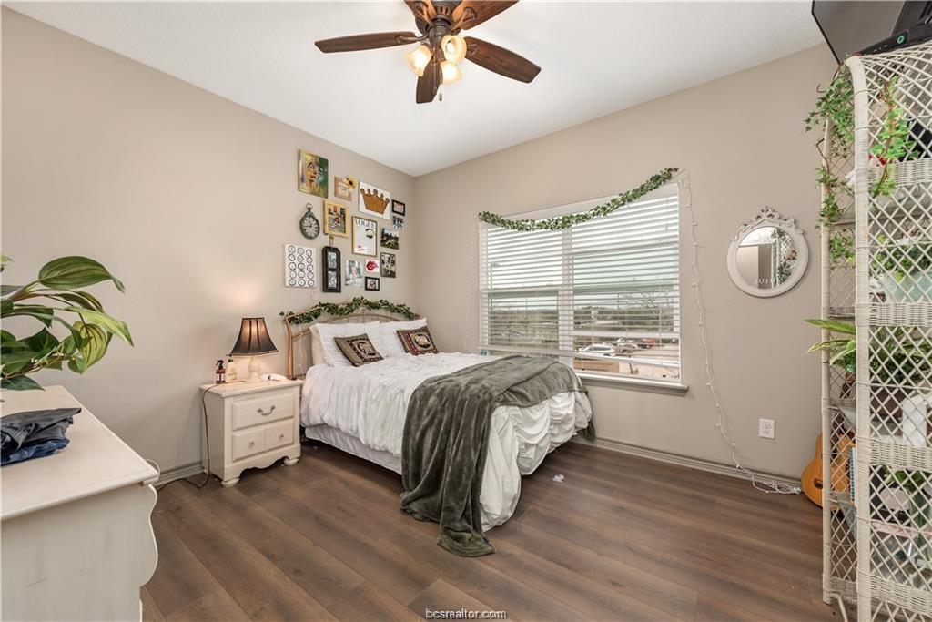 1014 Foster Unit: A