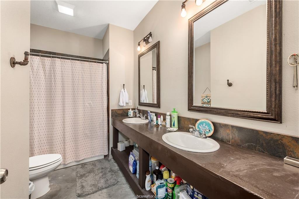 1014 Foster Unit: A