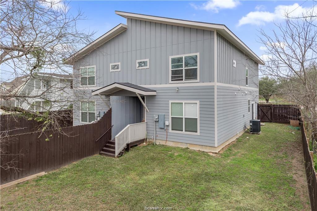1014 Foster Unit: A