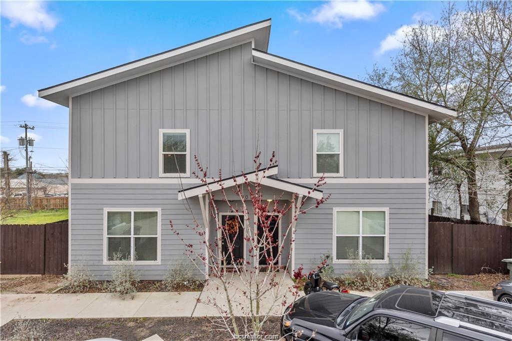 1014 Foster Unit: A