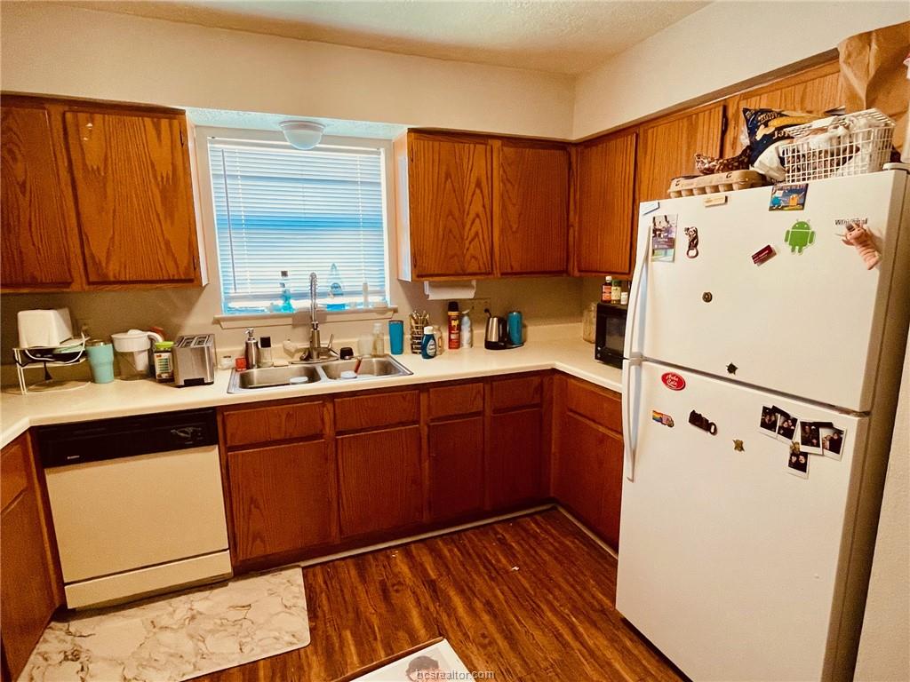 918 Spring Loop Unit: B