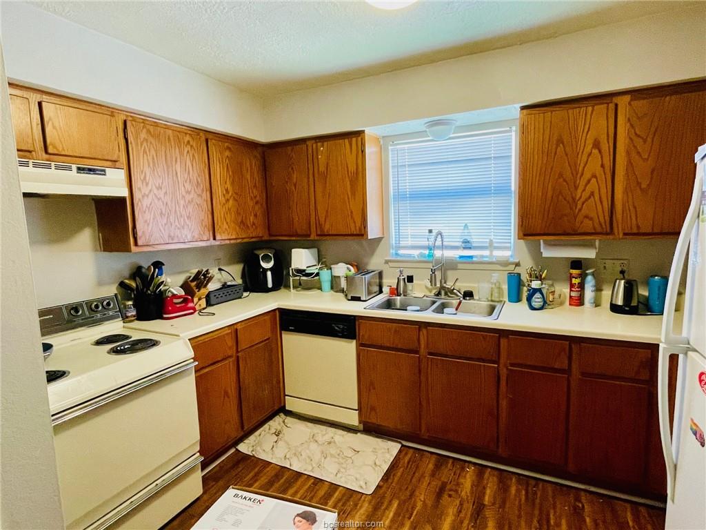 918 Spring Loop Unit: B