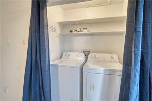 717 Wellesley Court Unit: B