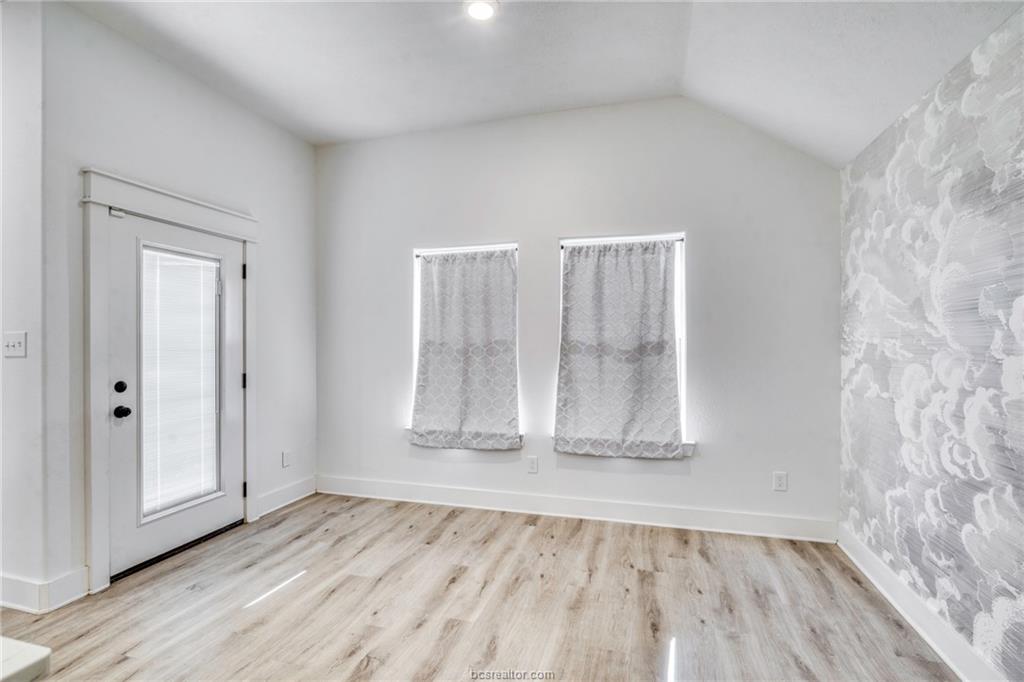 508 Brazos Bend